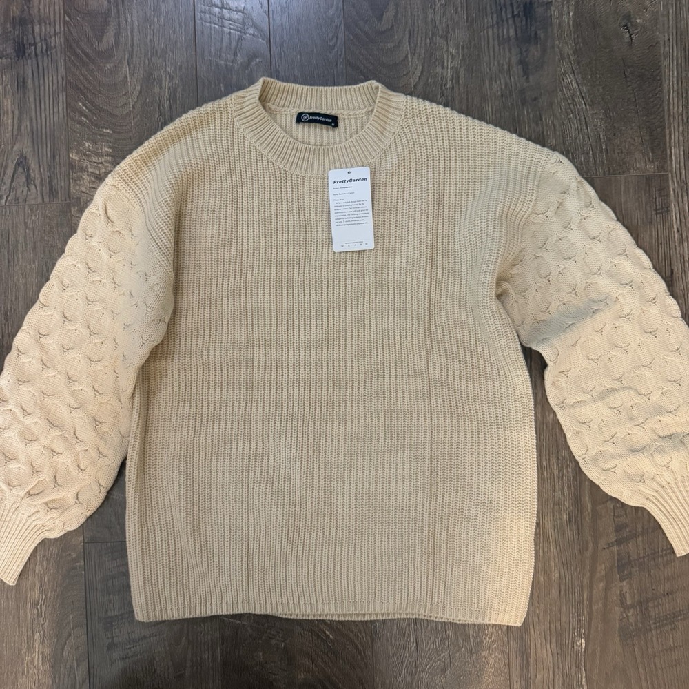 PrettyGarden‎ Sweater M Cream Chunky Knit Bubble Sleeve Crewneck Oversized